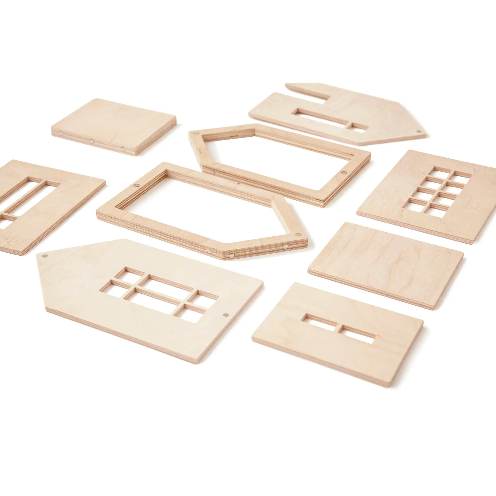 babai Wooden Dollhouse On The Magnets M