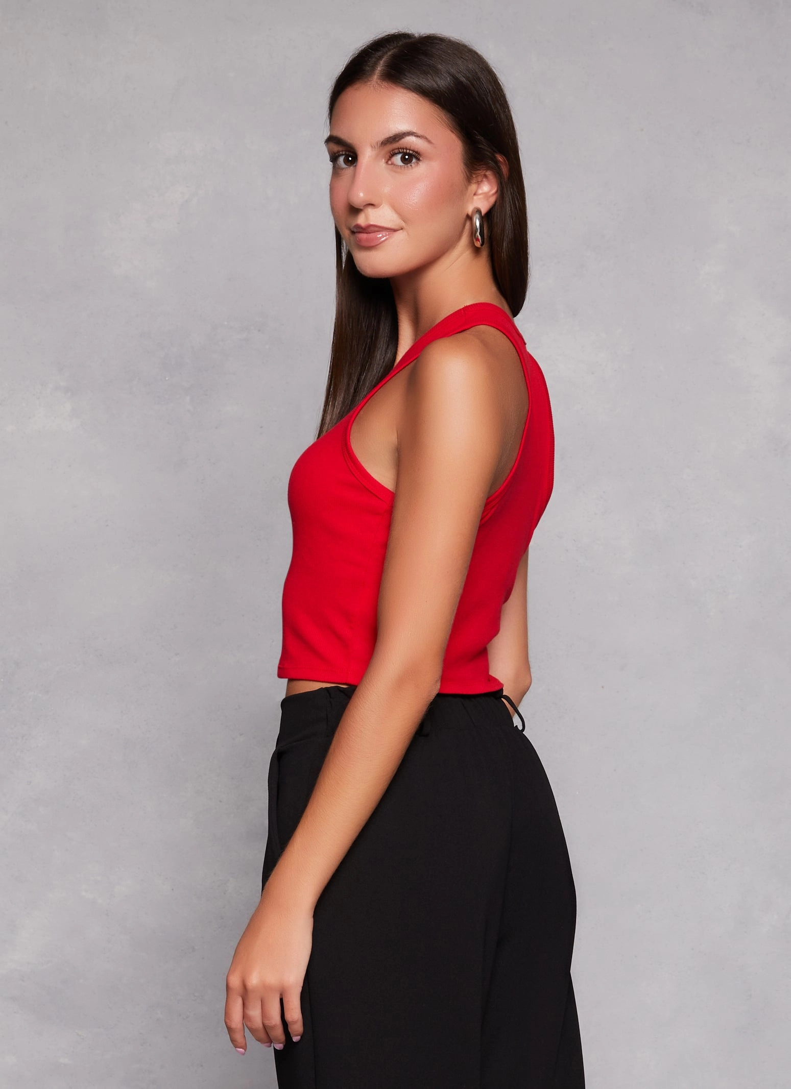 Basic Cropped Racerback Tank Top