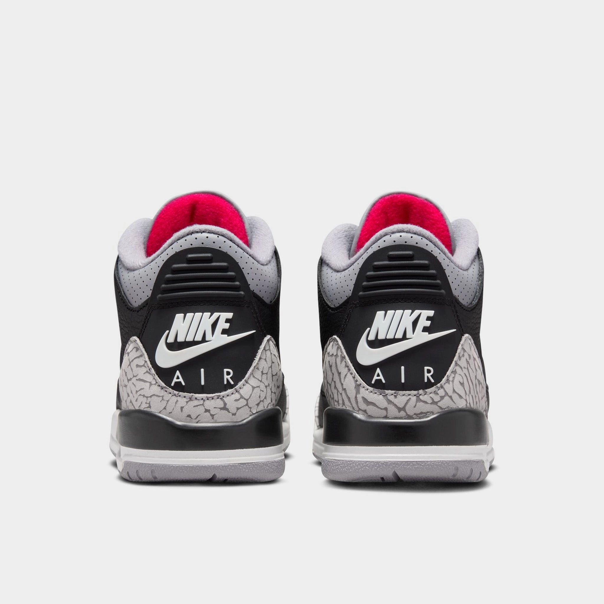 Jordan 3 Retro GS Black / Fire Red - Cement Grey