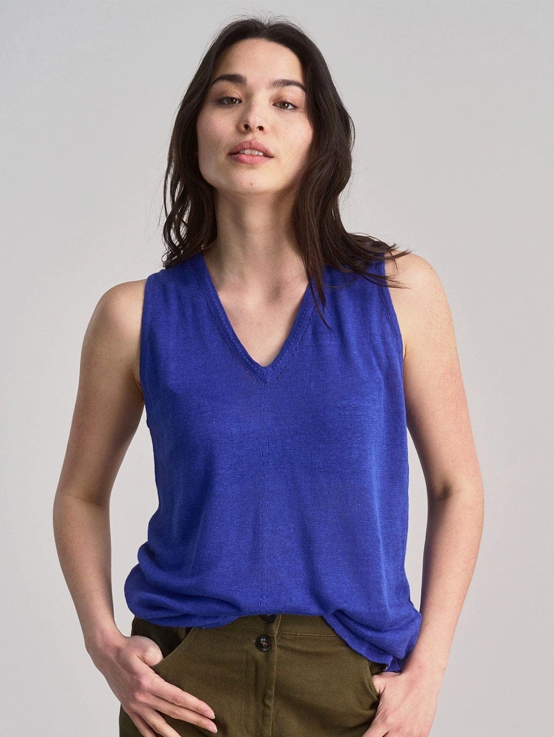 Mala Women's Organic Linen Blend Vest | Blue