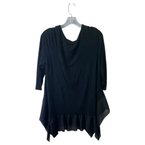 Top 3/4 Sleeve By Pebble And Stone In Black, Size:M